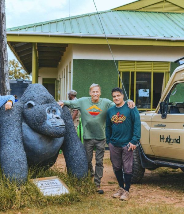 photo_6012783459841461005_y